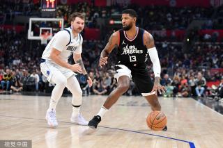 中形成更具 中形成更具