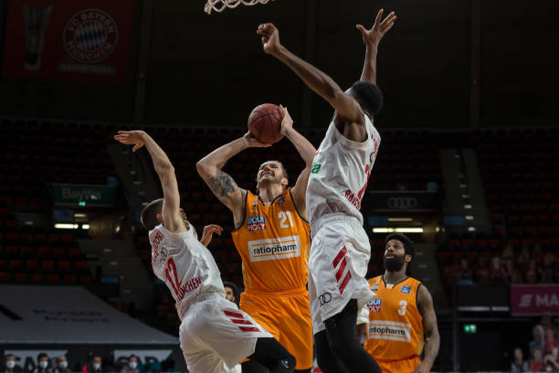 球场上独特 球场上独特