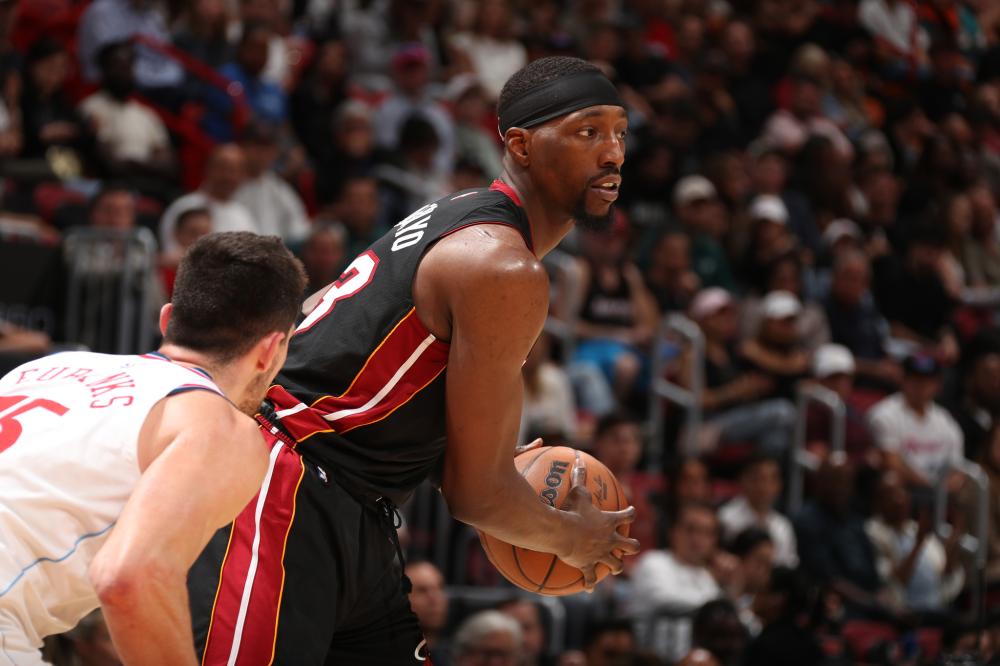 更展现了他 更展现了他