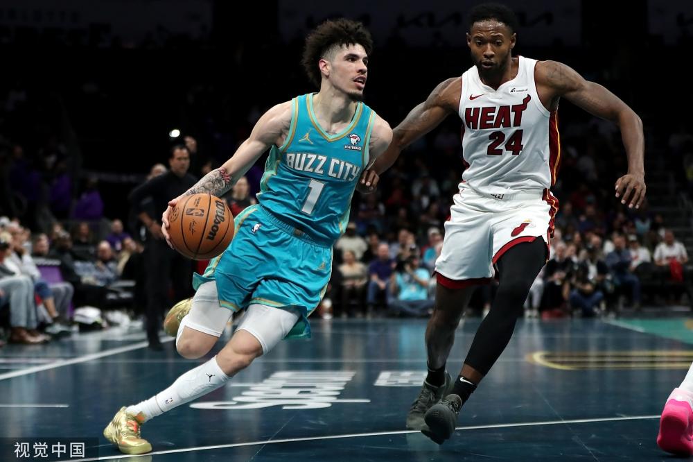 与此同时 与此同时